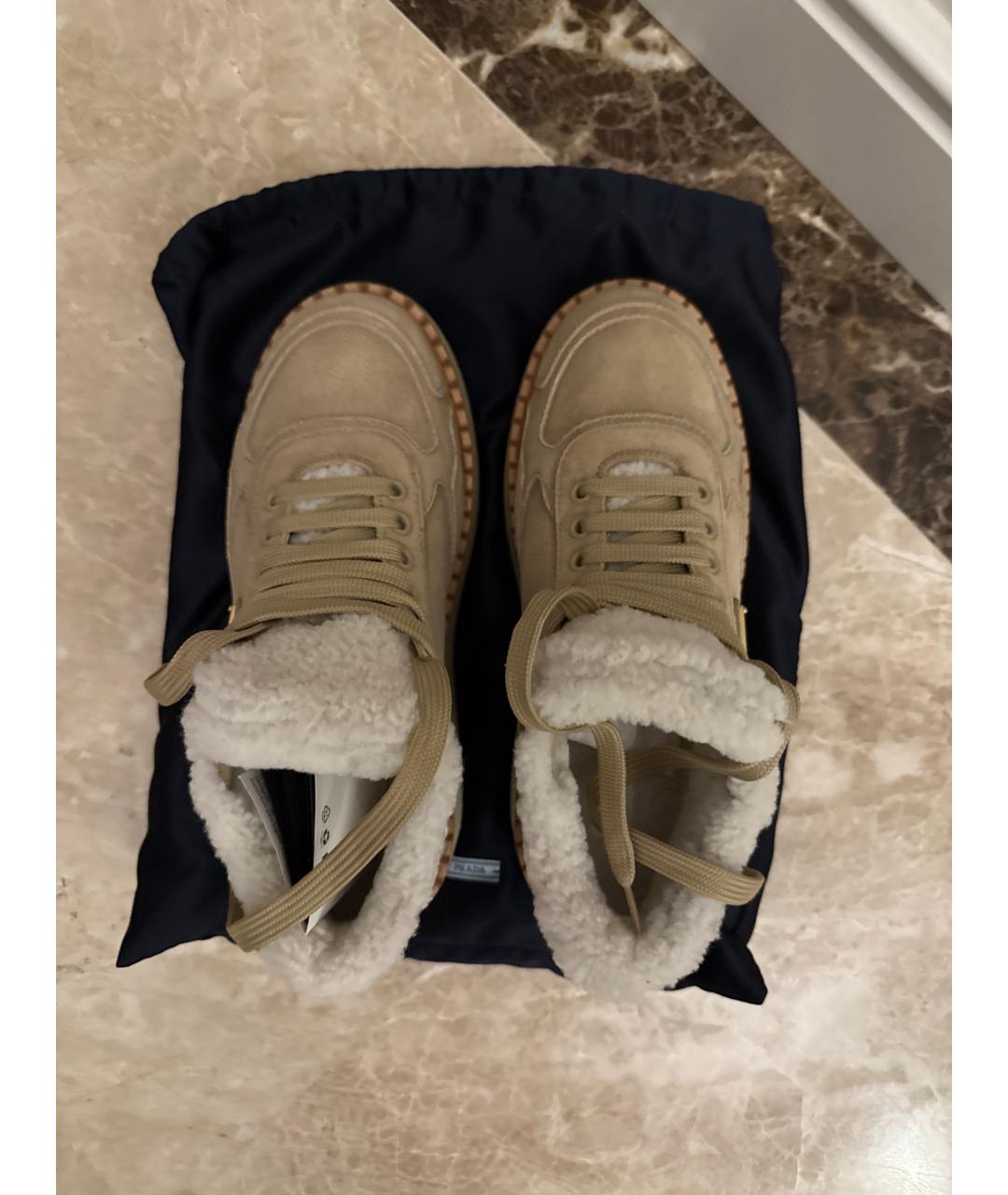 PRADA Бежевые замшевые ботинки, фото 3