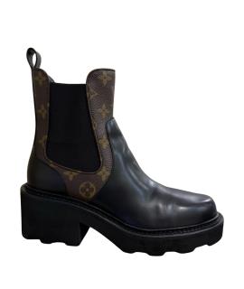 LOUIS VUITTON Ботинки