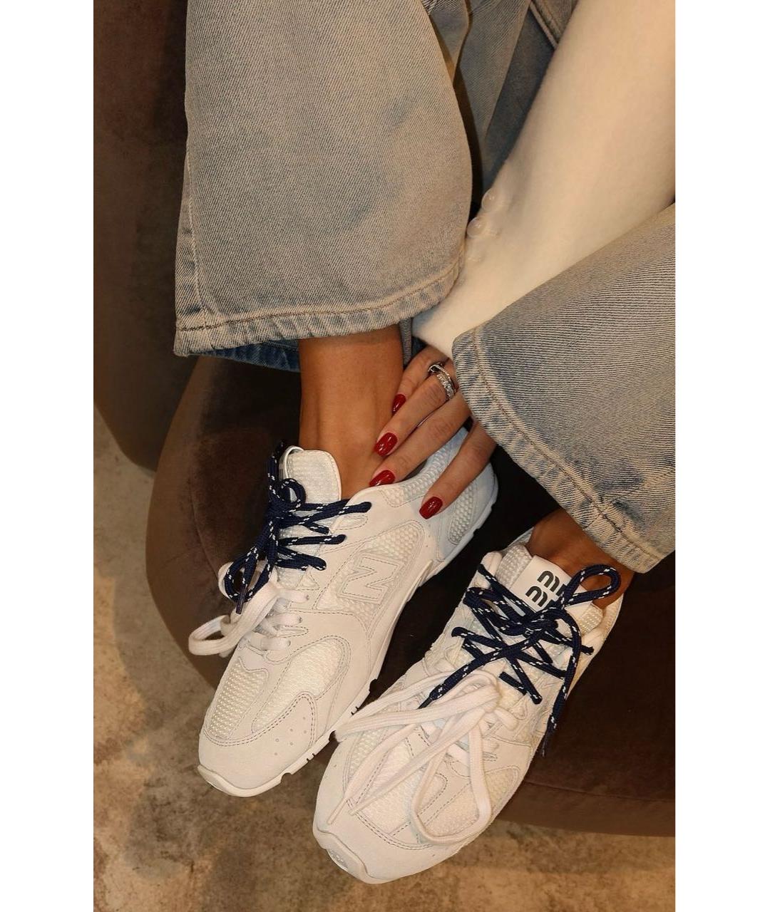 MIU MIU Белые замшевые кроссовки, фото 2