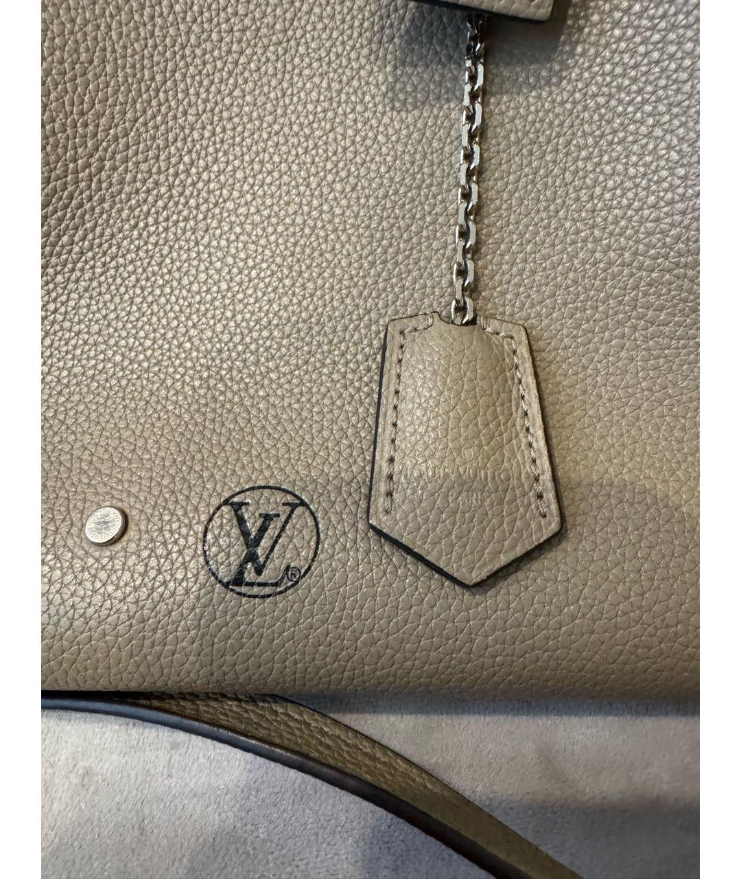 LOUIS VUITTON Бежевая кожаная сумка с короткими ручками, фото 5
