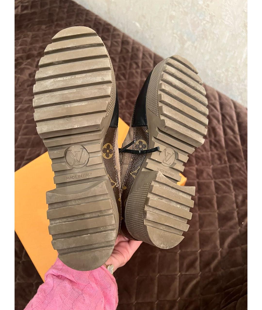 LOUIS VUITTON Коричневые замшевые ботинки, фото 7