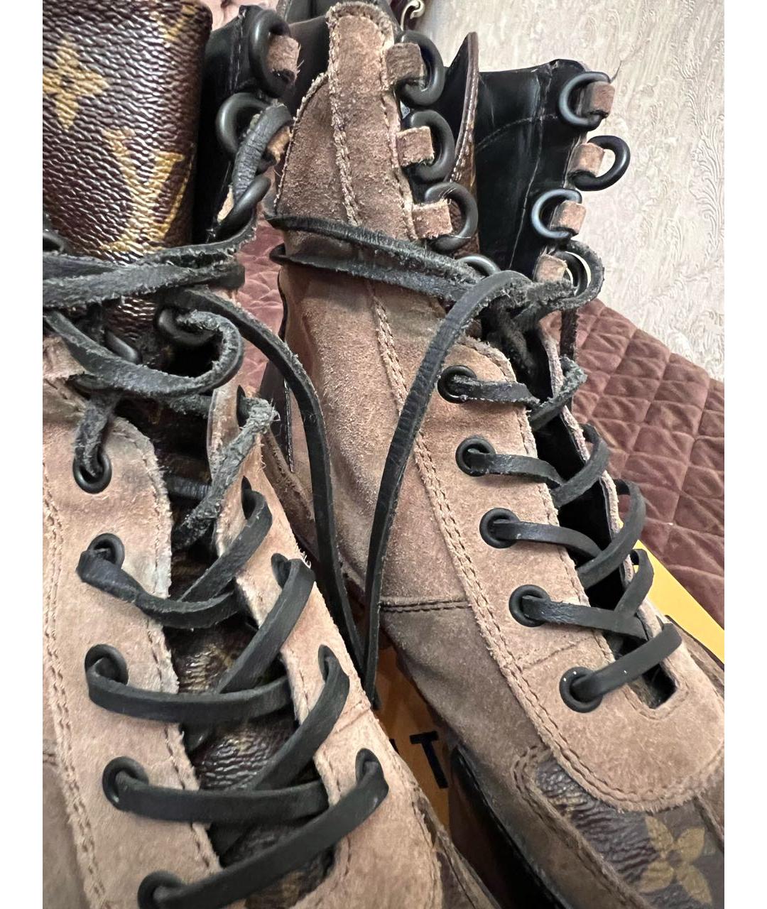 LOUIS VUITTON Коричневые замшевые ботинки, фото 8