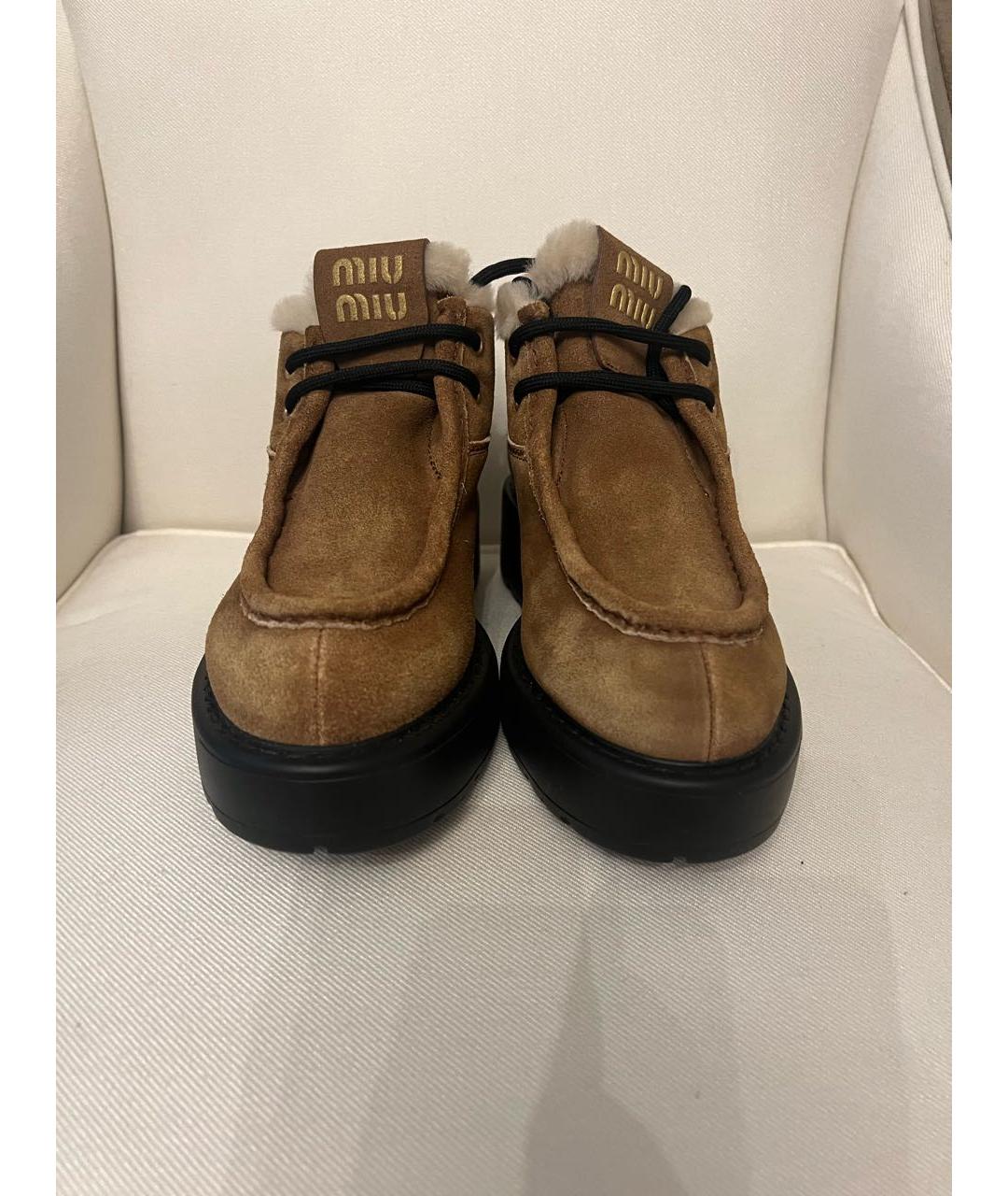 MIU MIU Коричневые замшевые ботинки, фото 2