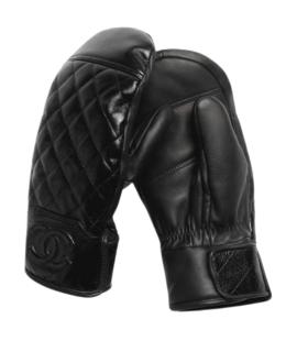 CHANEL Варежки