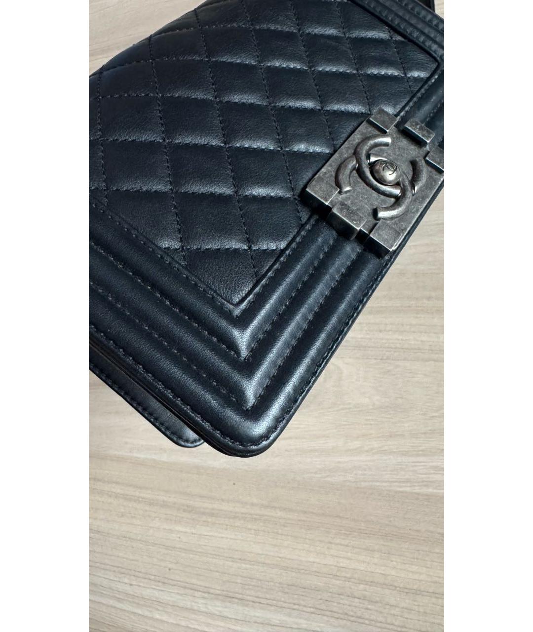CHANEL Черная кожаная сумка через плечо, фото 3
