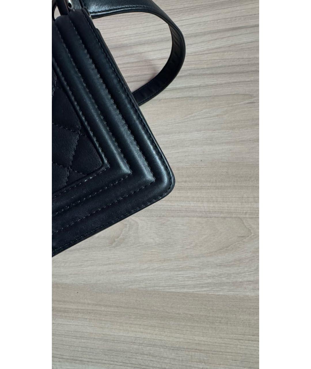 CHANEL Черная кожаная сумка через плечо, фото 4