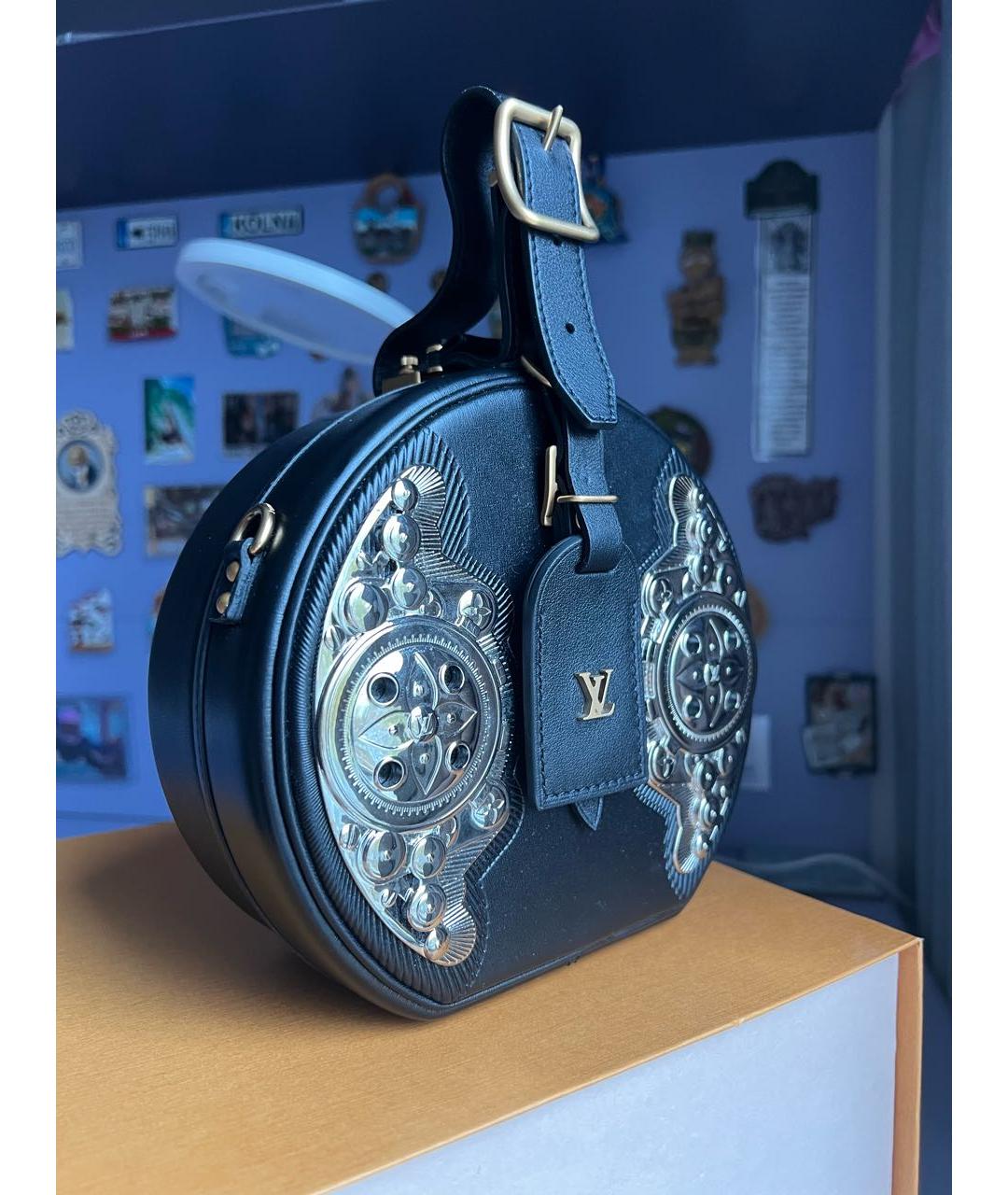 LOUIS VUITTON Черная кожаная сумка с короткими ручками, фото 2