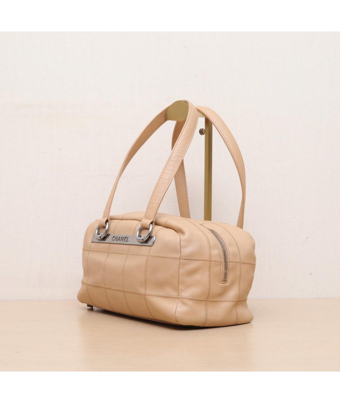 CHANEL Бежевая кожаная сумка через плечо, фото 4