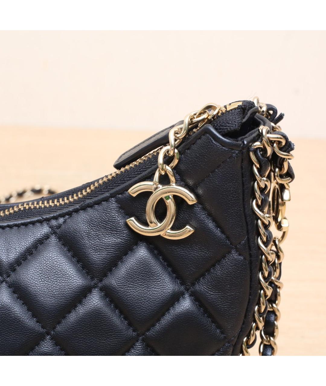 CHANEL Черная кожаная сумка через плечо, фото 8