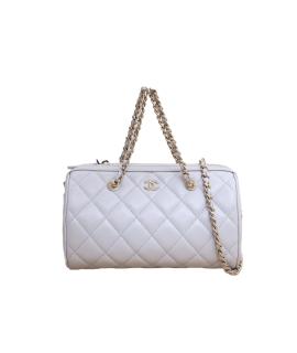 CHANEL Сумка через плечо