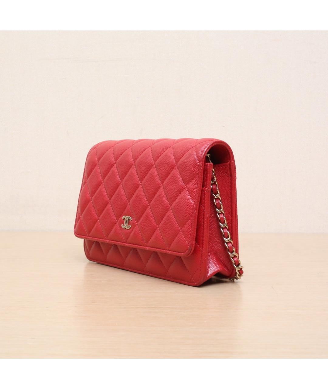 CHANEL Красная кожаная сумка через плечо, фото 4