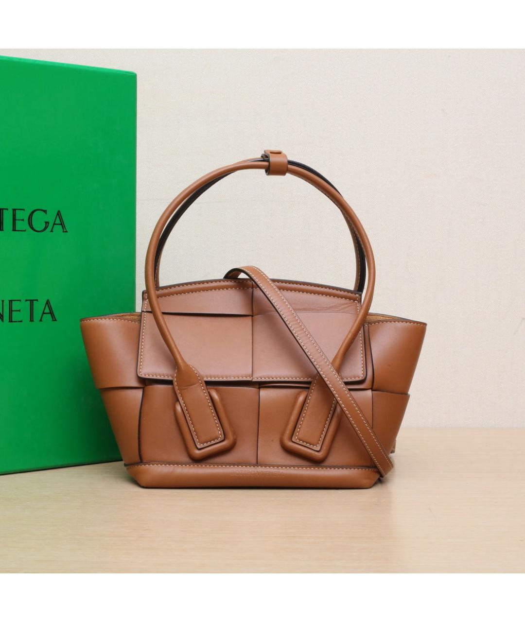 BOTTEGA VENETA Коричневая кожаная сумка через плечо, фото 2