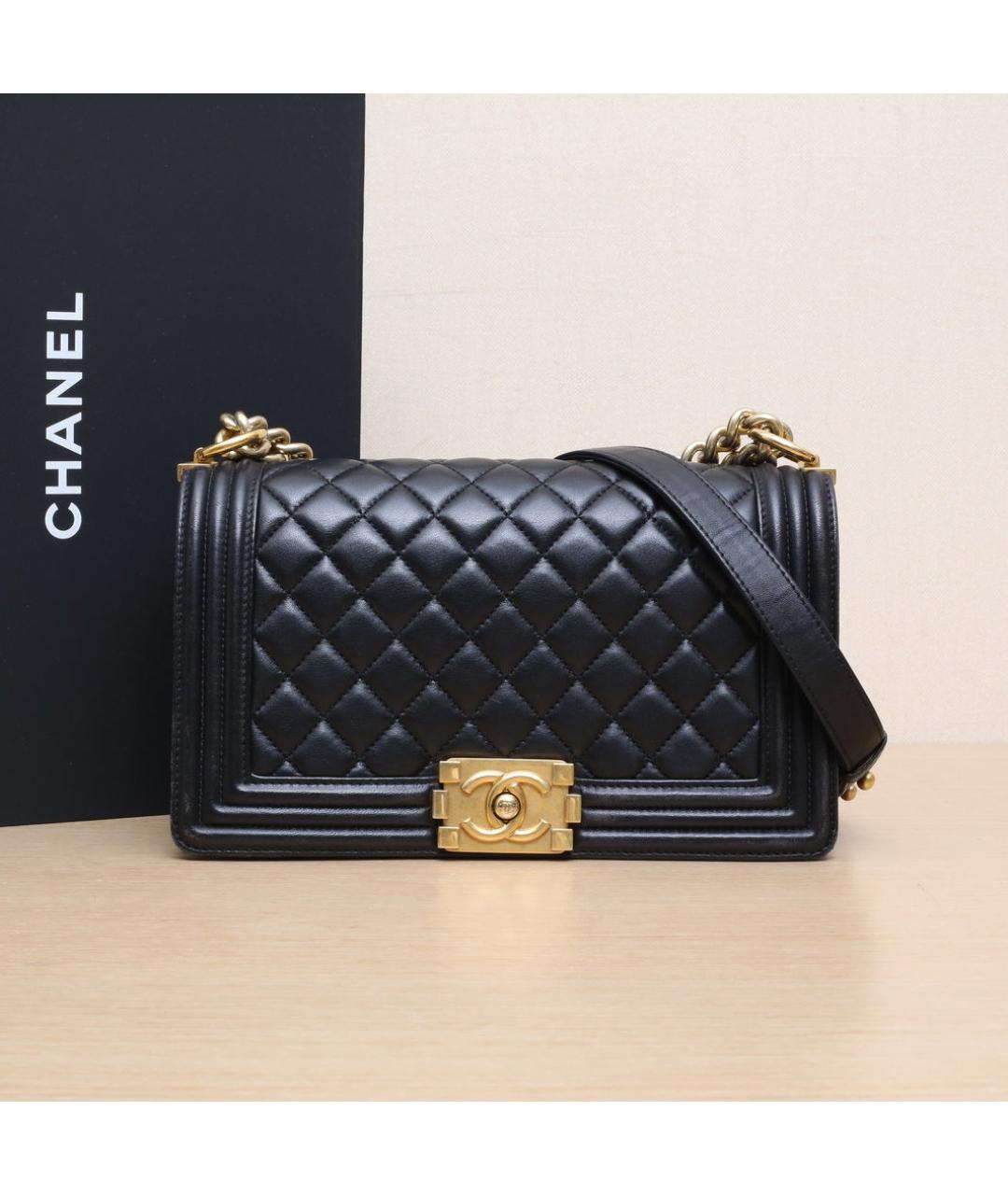 CHANEL Черная кожаная сумка через плечо, фото 2