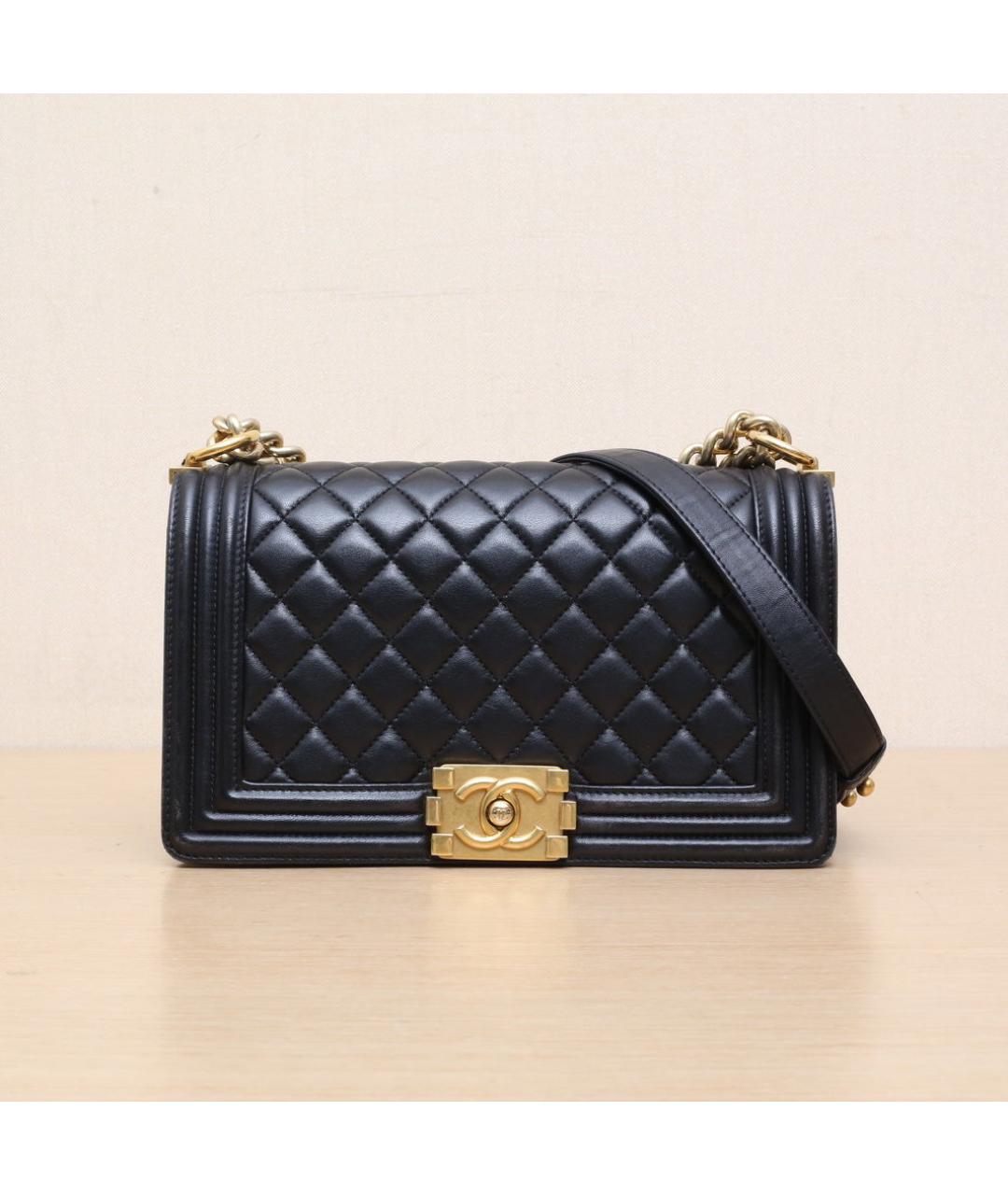 CHANEL Черная кожаная сумка через плечо, фото 3