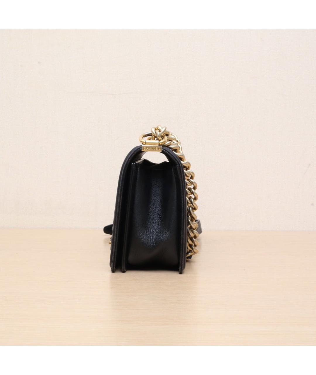 CHANEL Черная кожаная сумка через плечо, фото 5