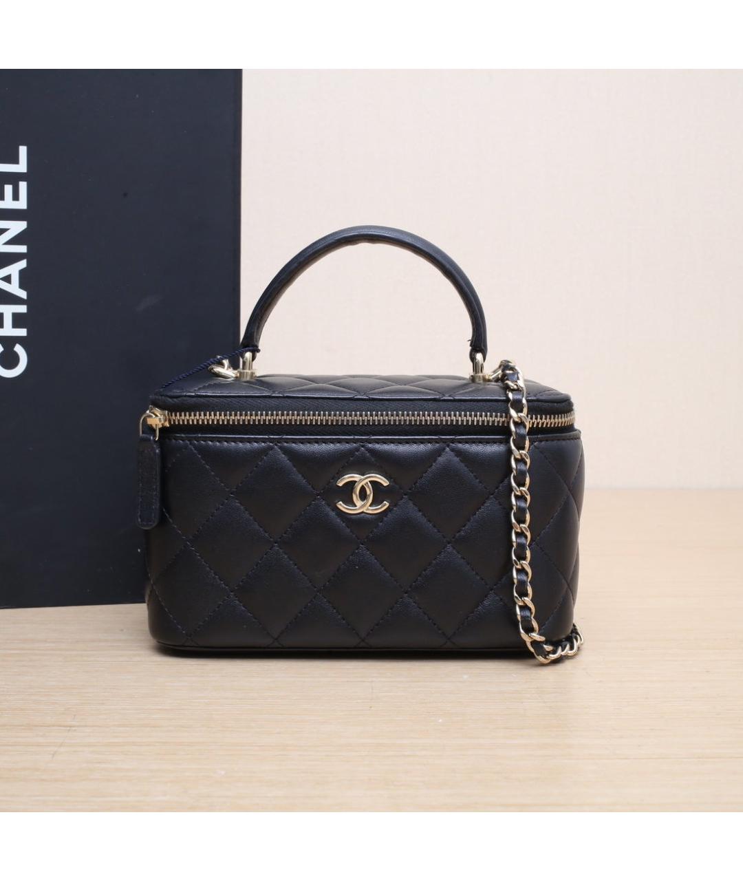 CHANEL Черная кожаная сумка через плечо, фото 2