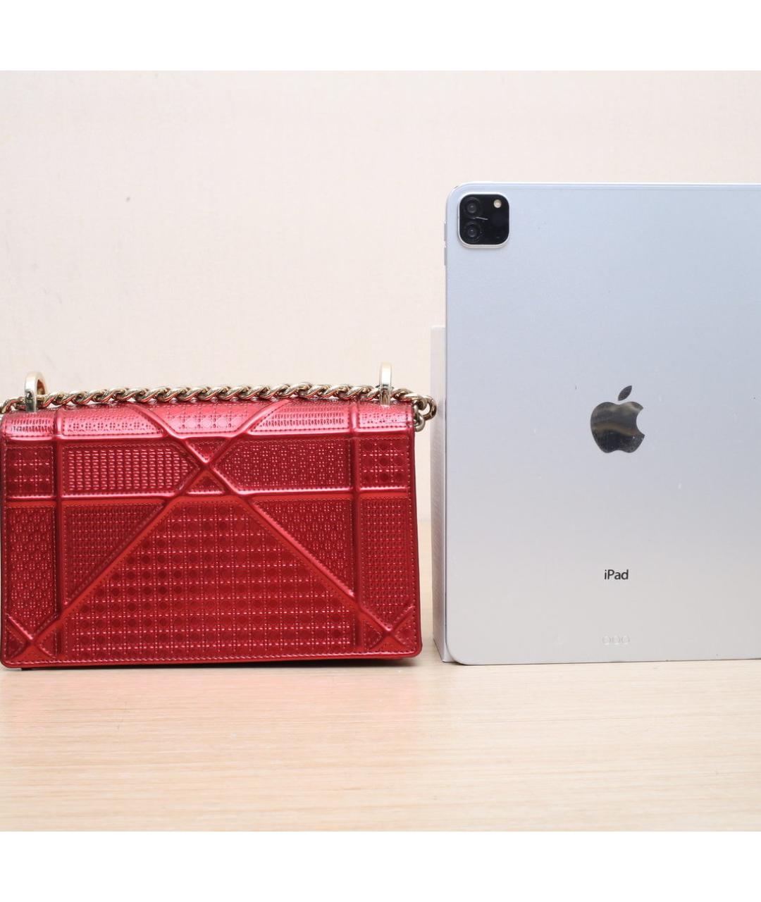 CHRISTIAN DIOR Красная сумка через плечо из лакированной кожи, фото 7