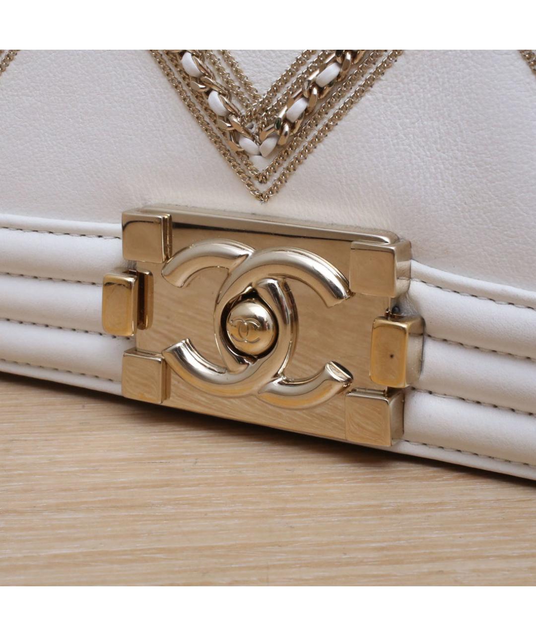 CHANEL Белая кожаная сумка через плечо, фото 8