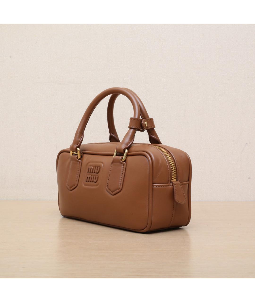 MIU MIU Коричневая кожаная сумка через плечо, фото 4