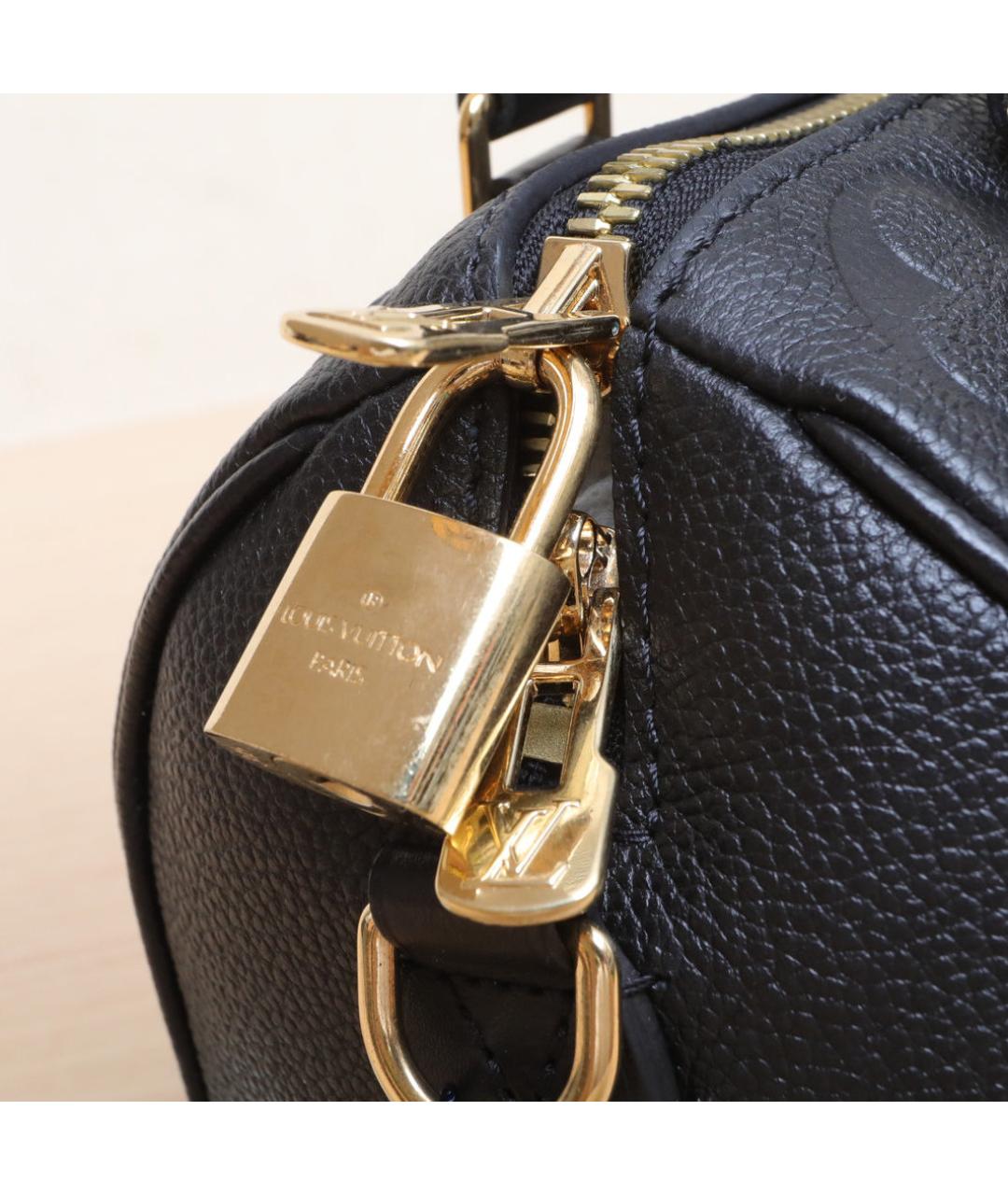 LOUIS VUITTON Черная кожаная сумка через плечо, фото 8