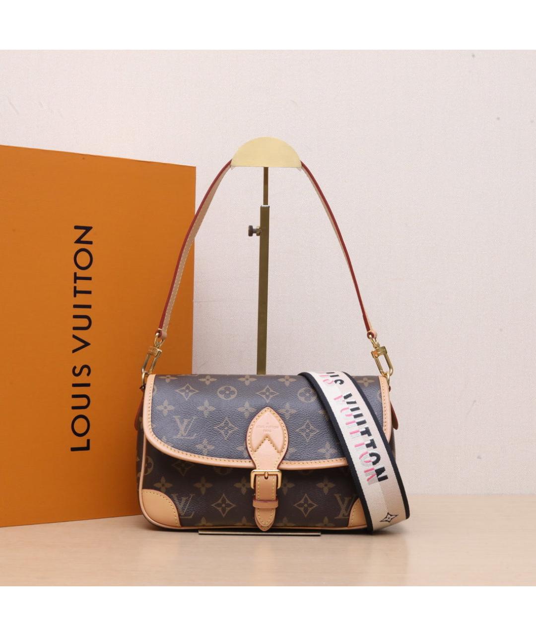 LOUIS VUITTON Коричневая сумка через плечо, фото 2