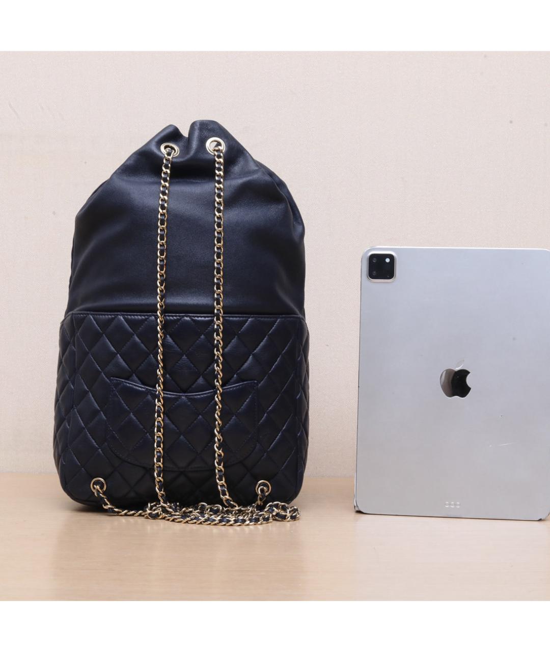 CHANEL Темно-синий кожаный рюкзак, фото 7