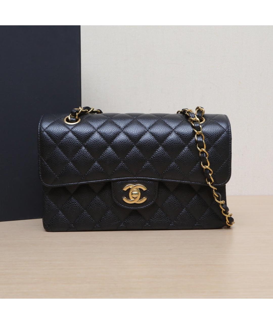 CHANEL Черная кожаная сумка через плечо, фото 2