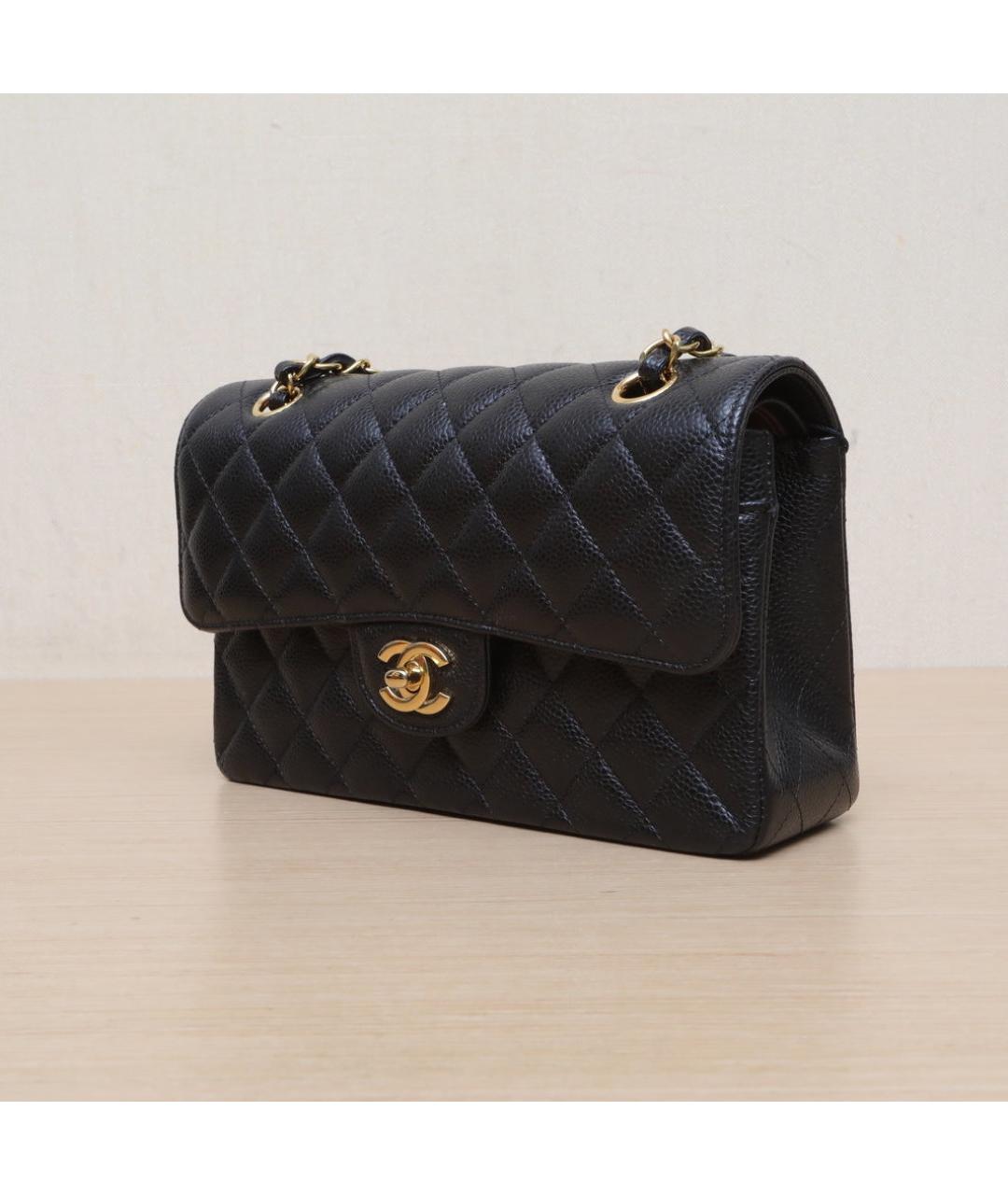 CHANEL Черная кожаная сумка через плечо, фото 4