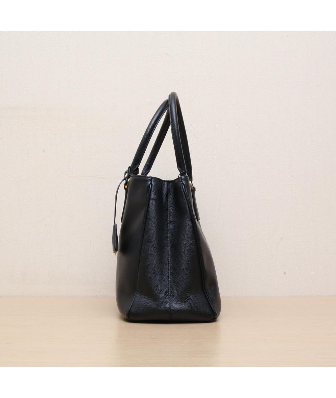 PRADA Черная кожаная сумка через плечо, фото 5