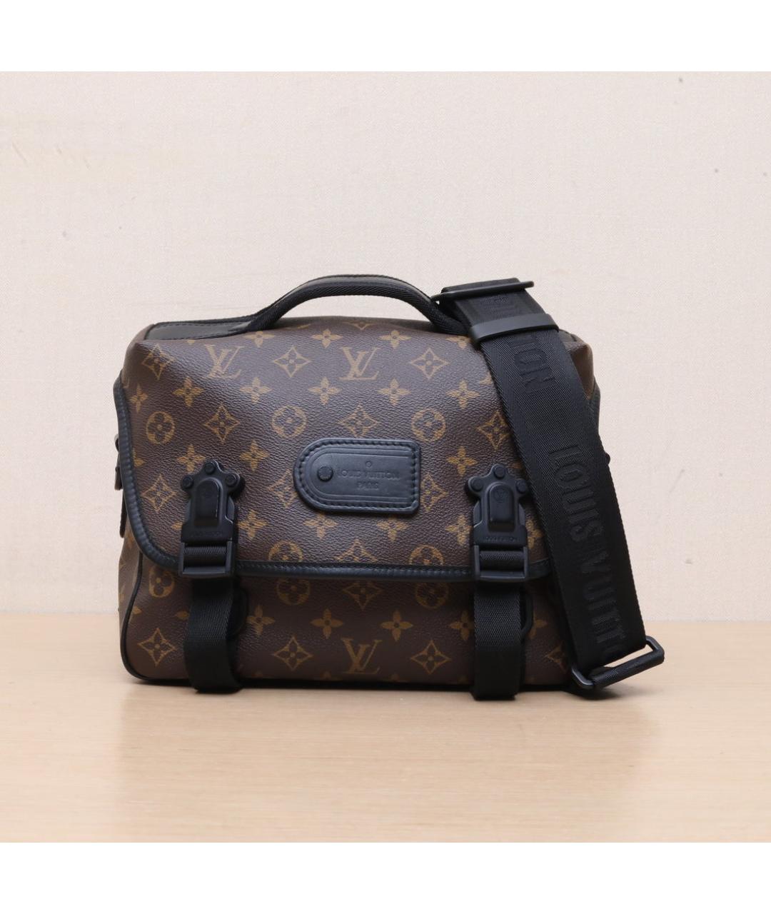 LOUIS VUITTON Коричневая сумка через плечо, фото 3