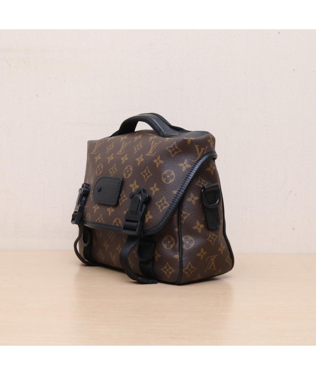 LOUIS VUITTON Коричневая сумка через плечо, фото 4