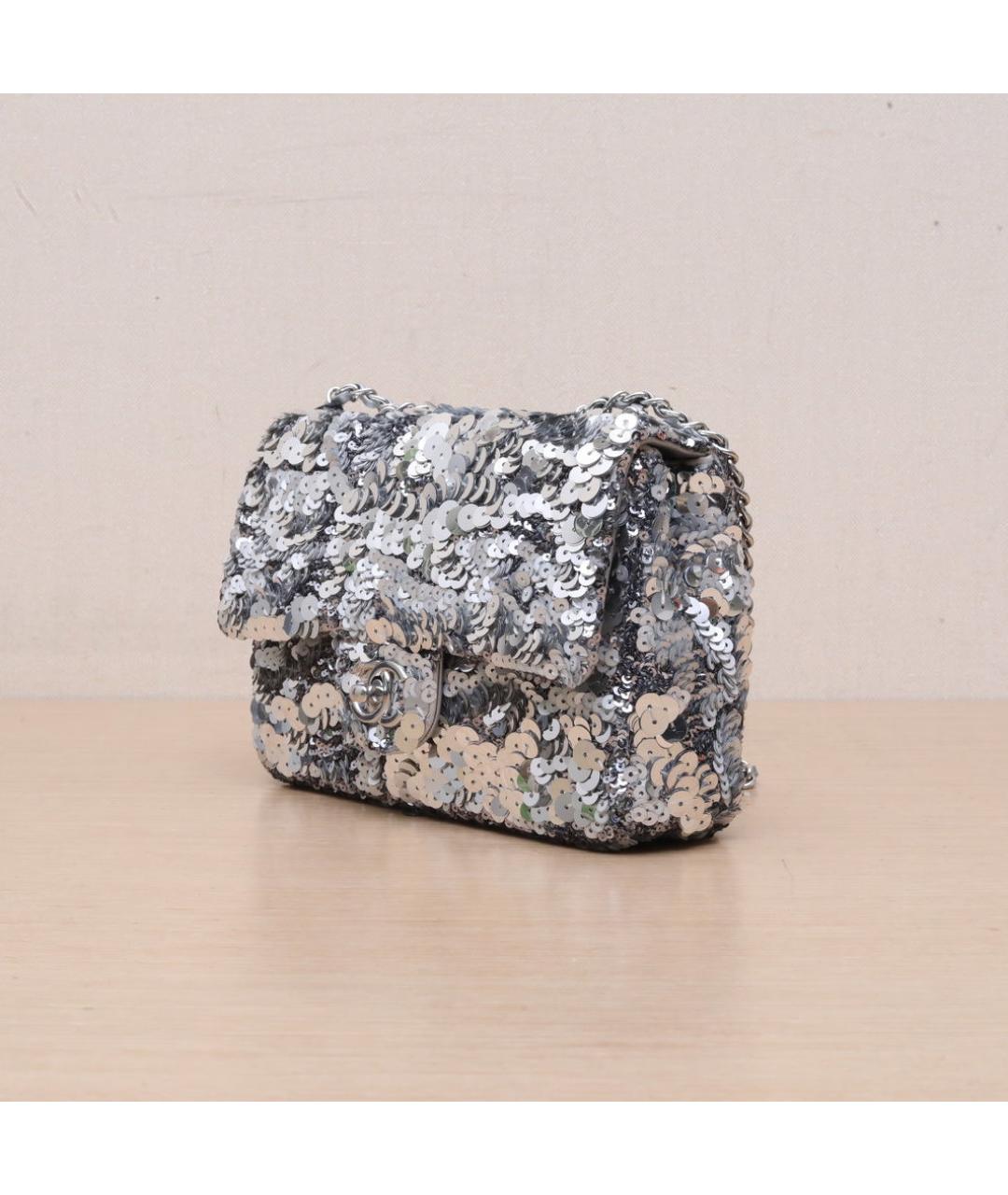 CHANEL Серебряная сумка через плечо, фото 4