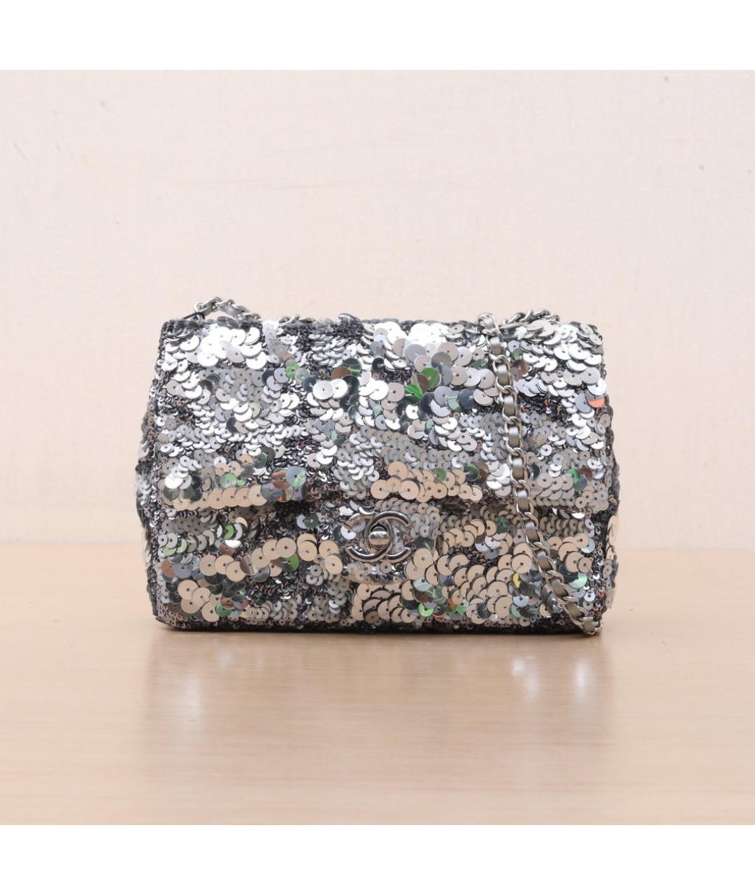 CHANEL Серебряная сумка через плечо, фото 3