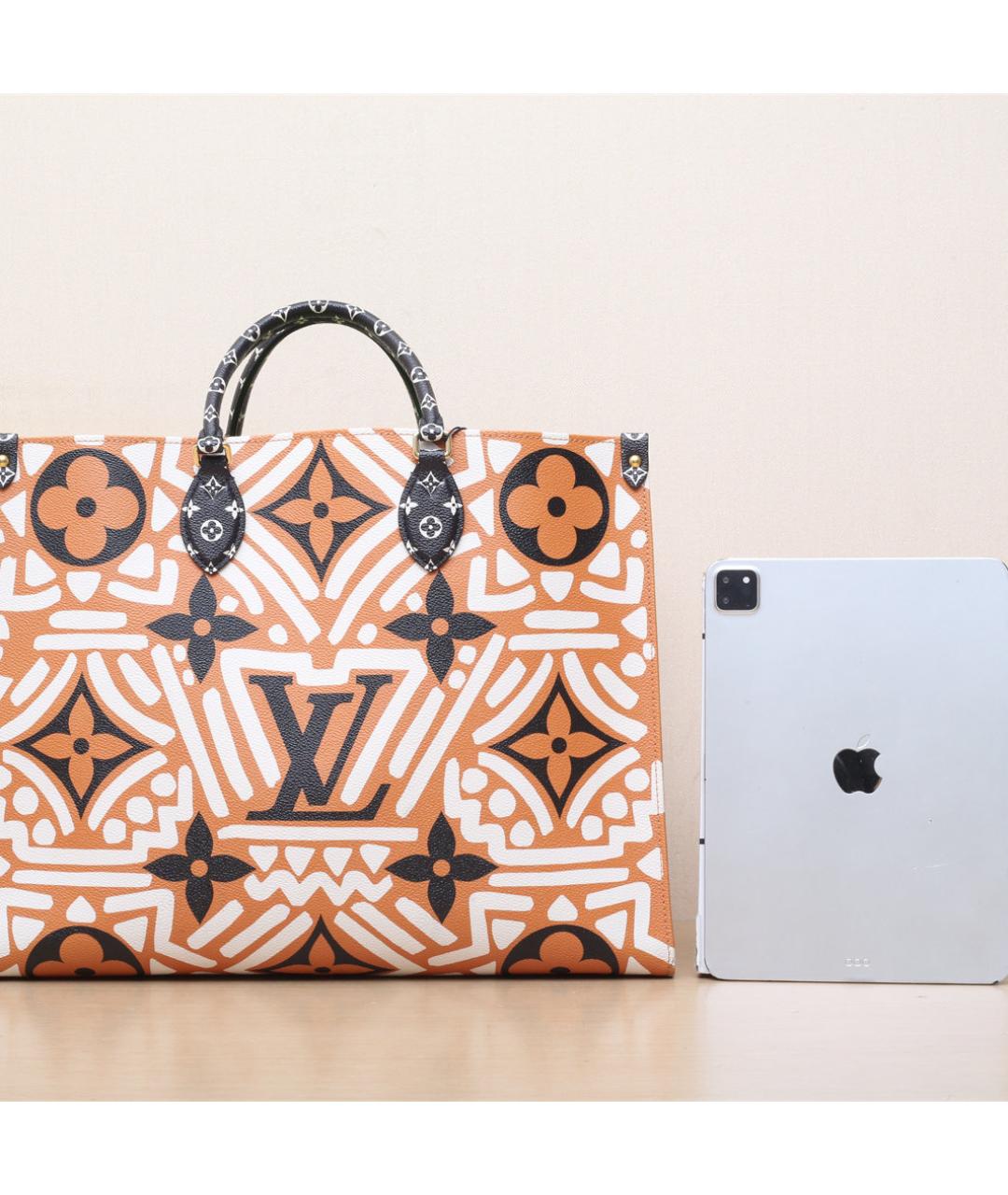 LOUIS VUITTON Кожаная сумка через плечо, фото 7