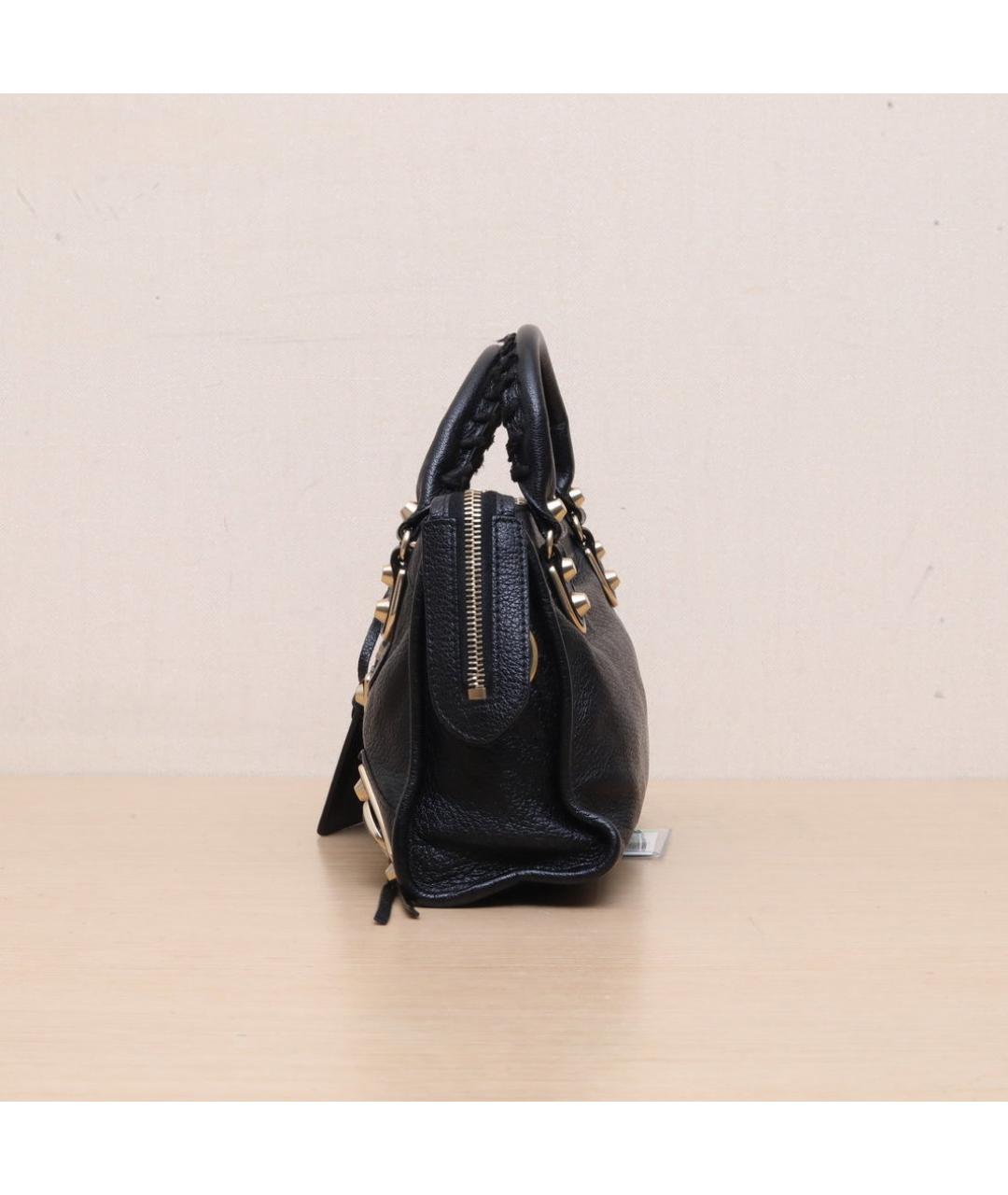 BALENCIAGA Черная кожаная сумка через плечо, фото 5