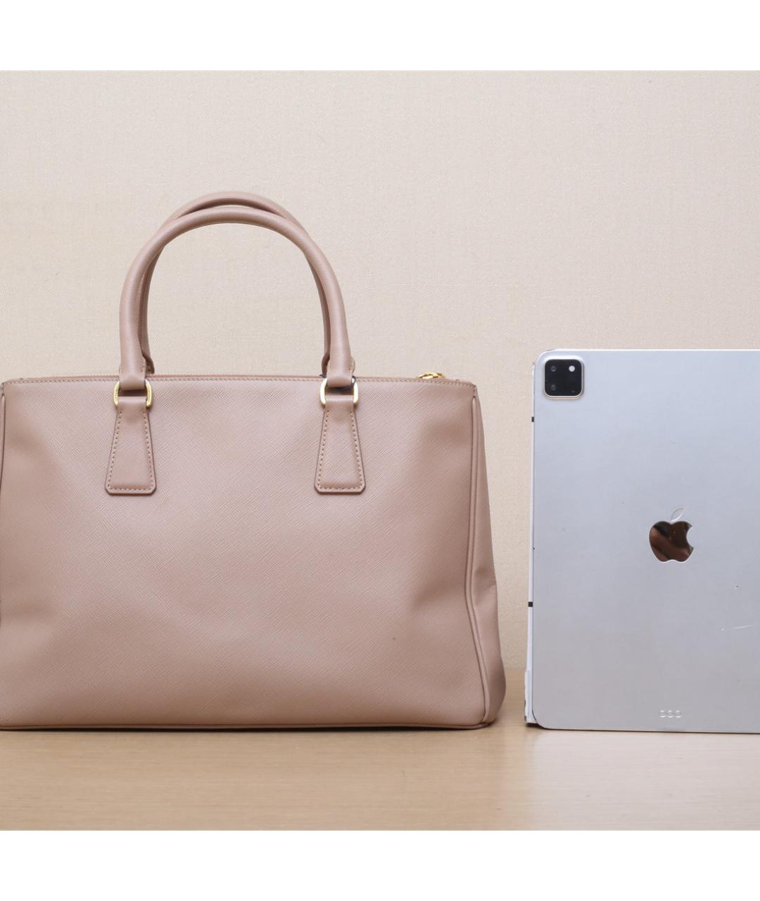 PRADA Бежевая кожаная сумка через плечо, фото 7