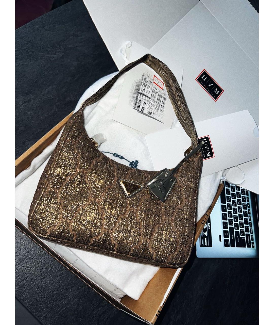 PRADA Золотая тканевая сумка с короткими ручками, фото 5