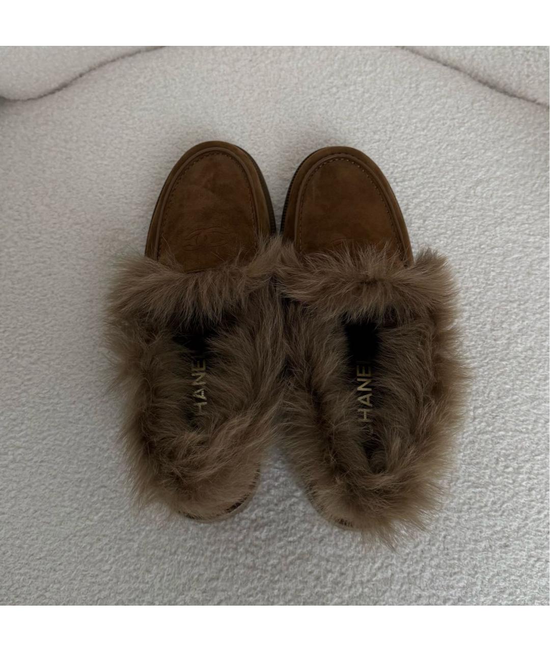 CHANEL Коричневые замшевые лоферы, фото 3