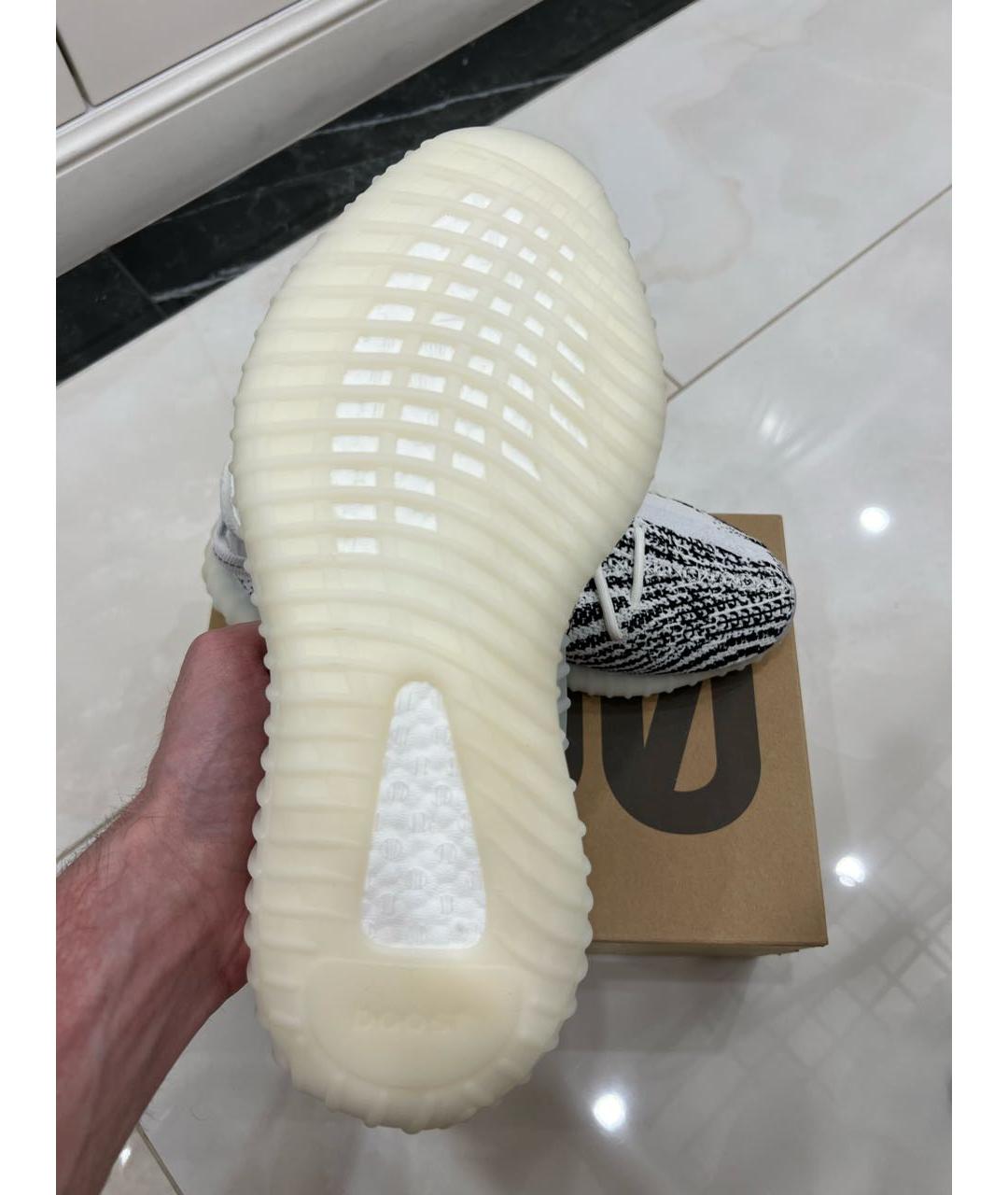 ADIDAS YEEZY Белые низкие кроссовки / кеды, фото 2