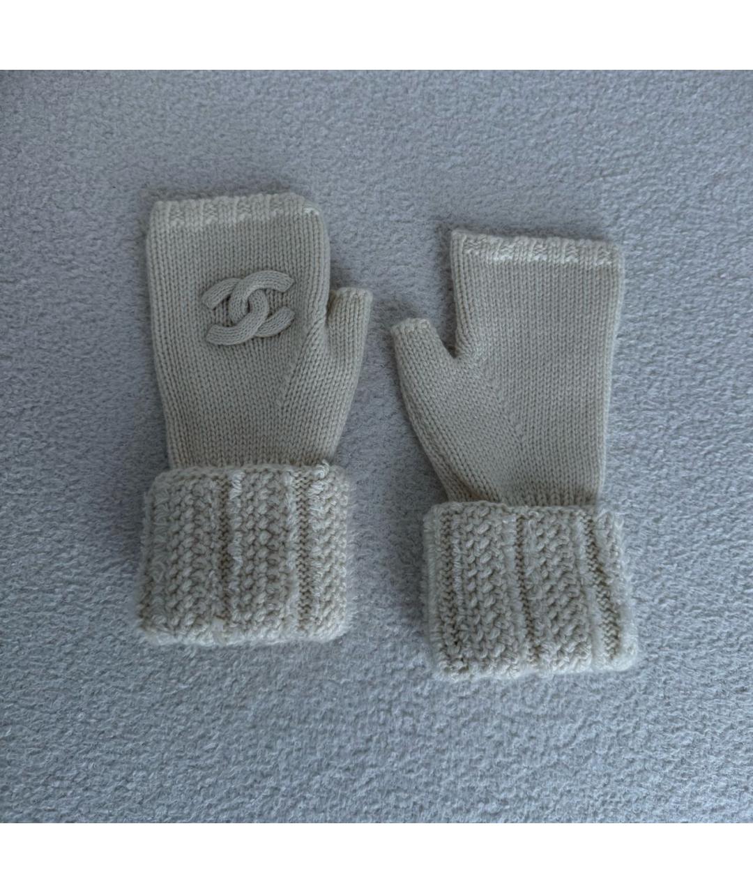 CHANEL Бежевые шерстяные митенки, фото 6