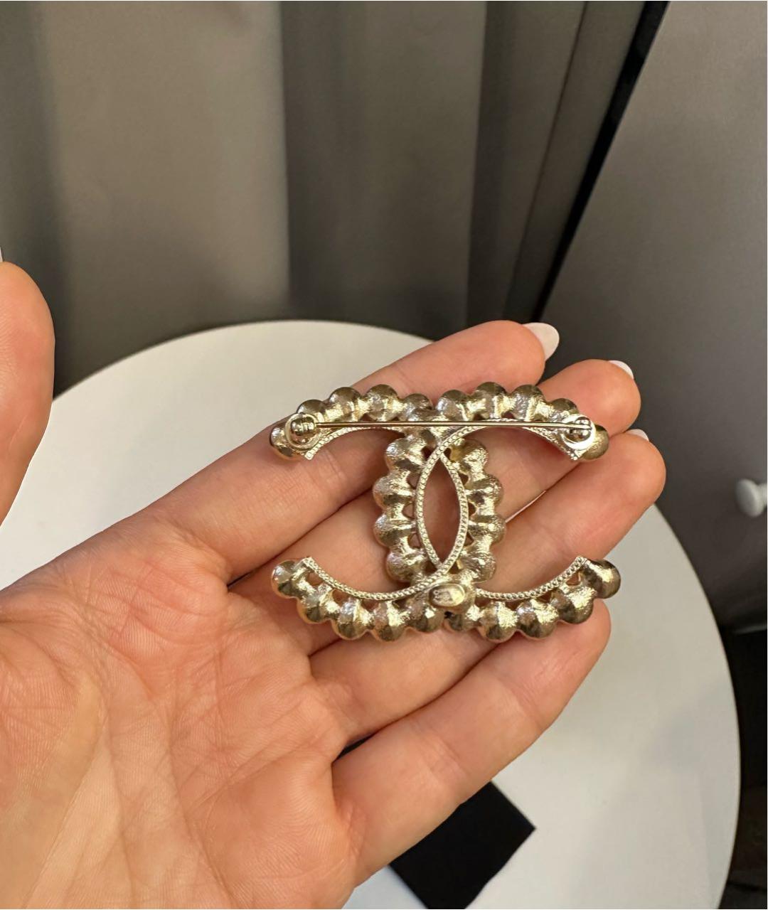 CHANEL Черная металлическая булавка / брошь, фото 2