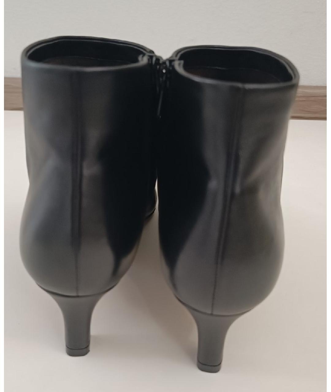 THE ROW Черные кожаные ботильоны, фото 3