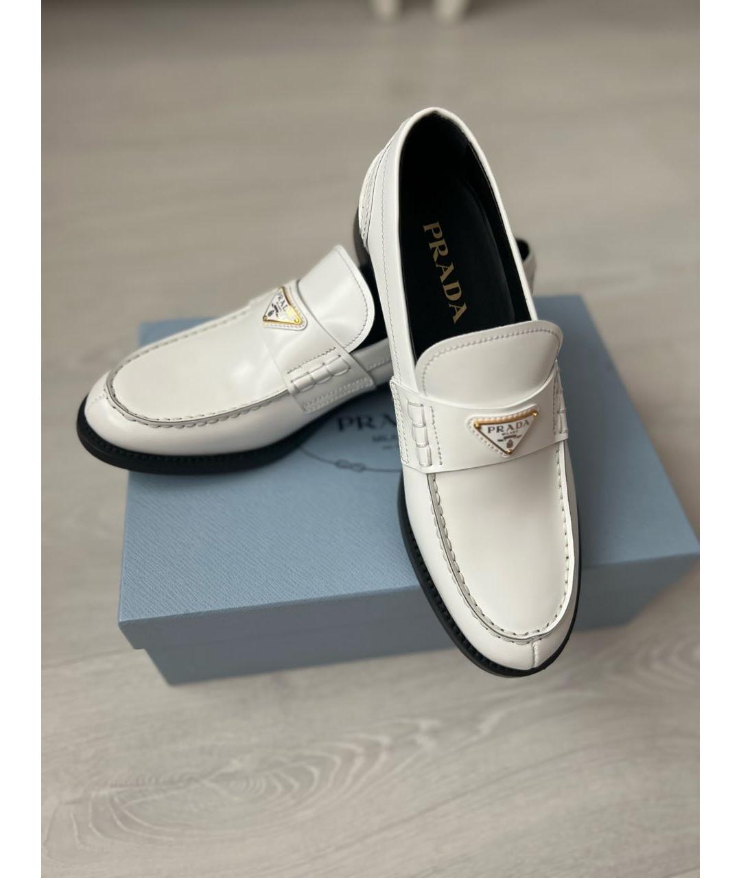 PRADA Белые кожаные лоферы, фото 5