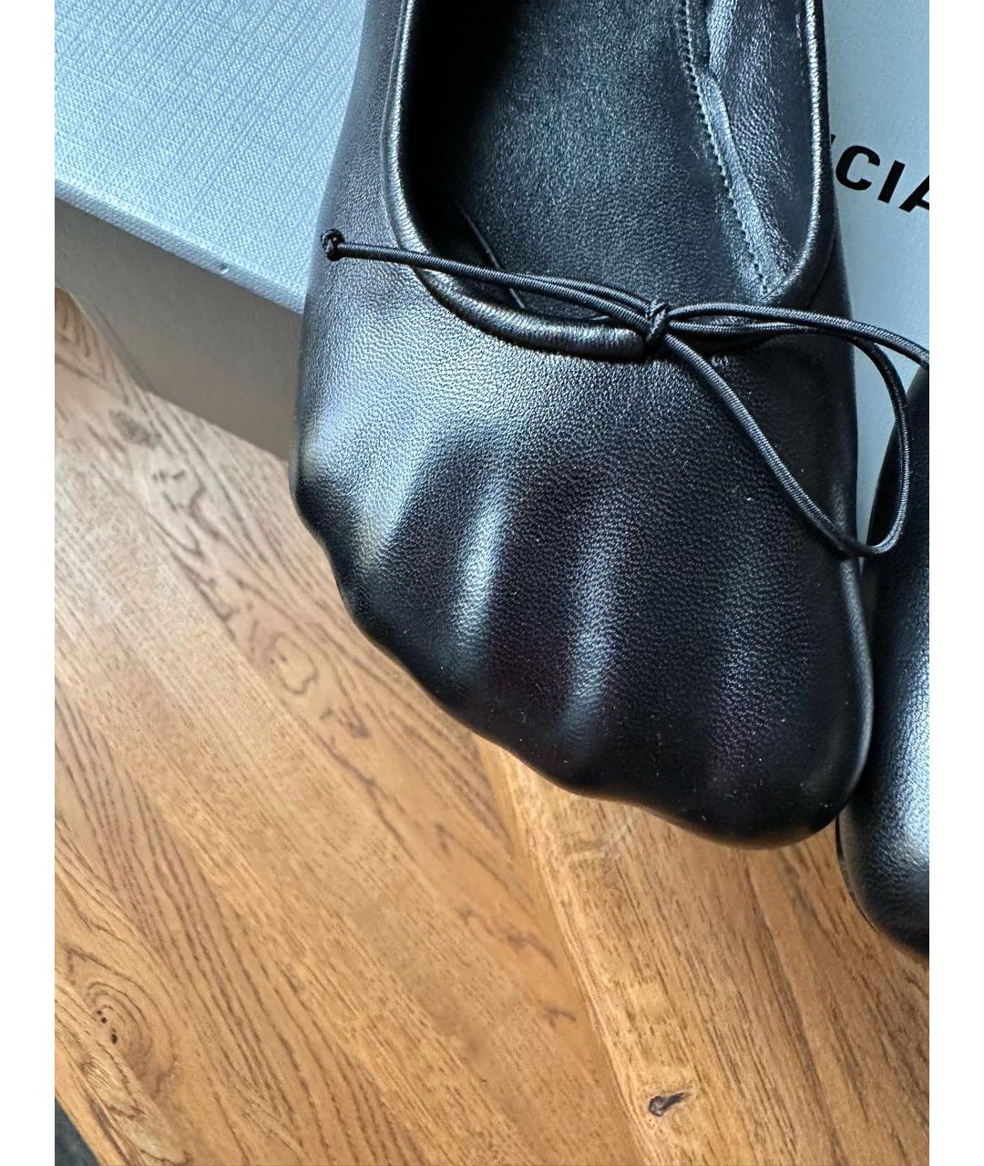 BALENCIAGA Черные кожаные балетки, фото 7