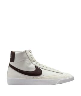 NIKE Кроссовки