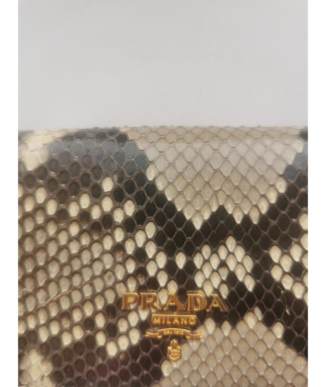 PRADA Бежевый кошелек из экзотической кожи, фото 5