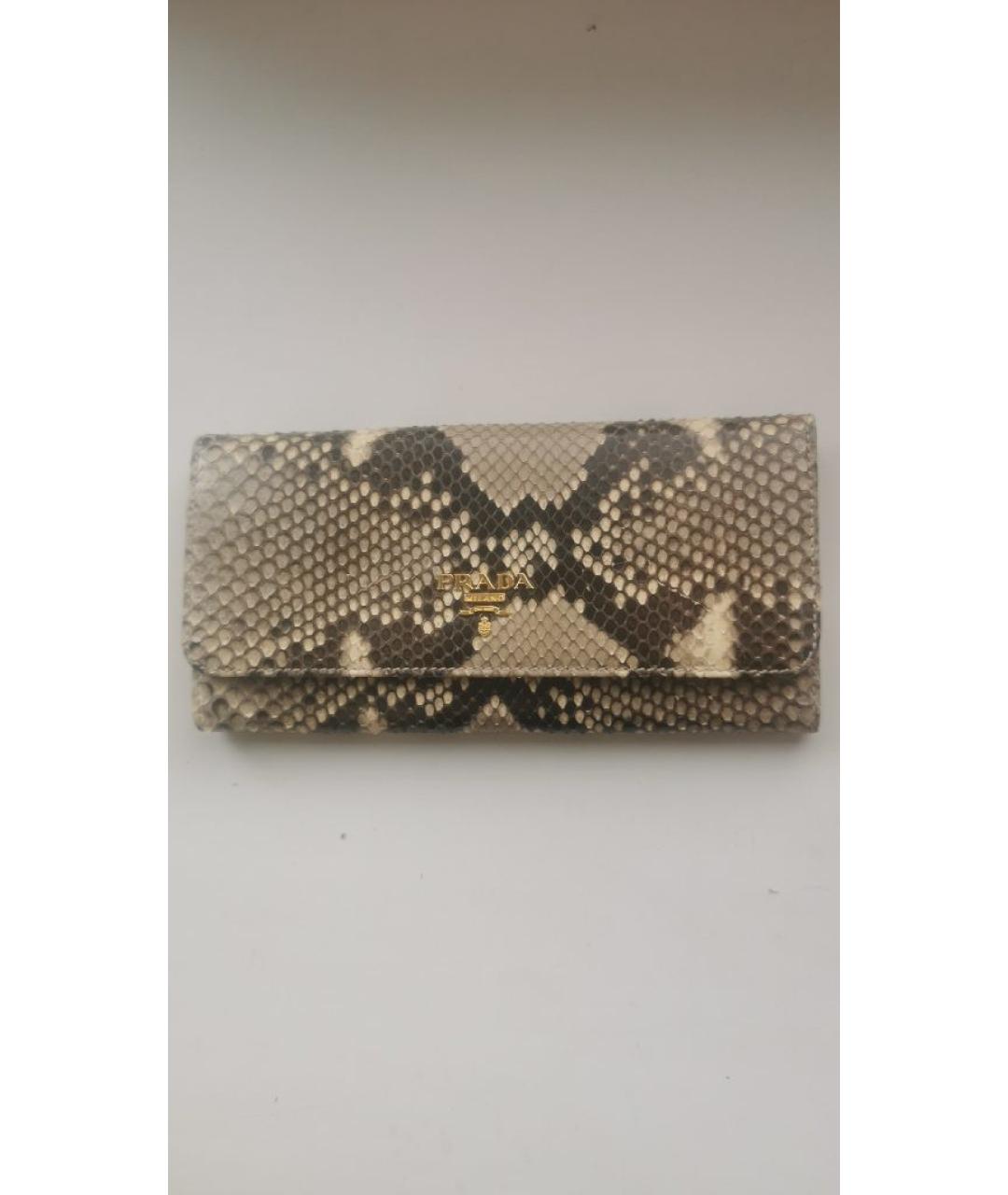 PRADA Бежевый кошелек из экзотической кожи, фото 7