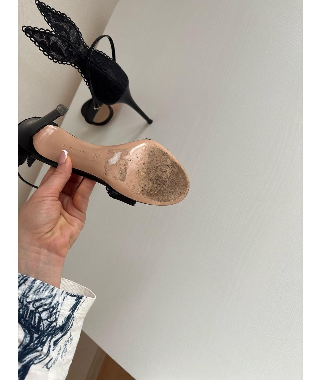 GIANVITO ROSSI Черные босоножки из лакированной кожи, фото 6