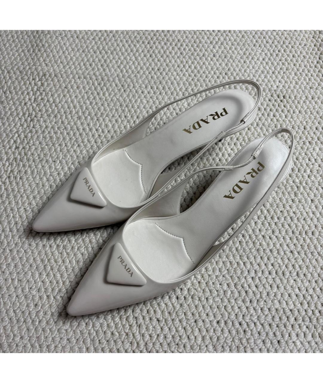 PRADA Бежевые туфли из лакированной кожи, фото 7