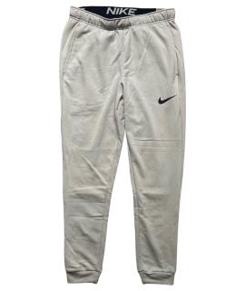 NIKE Повседневные брюки